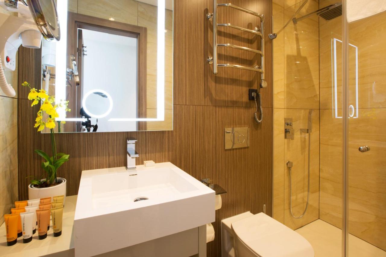 Family Room Spa access